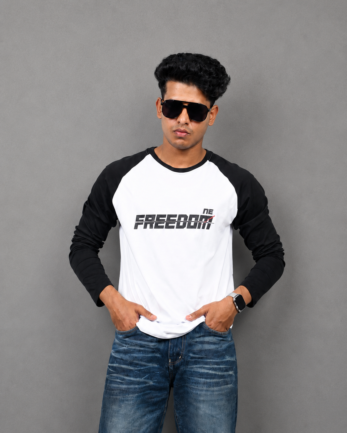 Freedom printed Raglan Full-sleeves Black/white T-shirt
